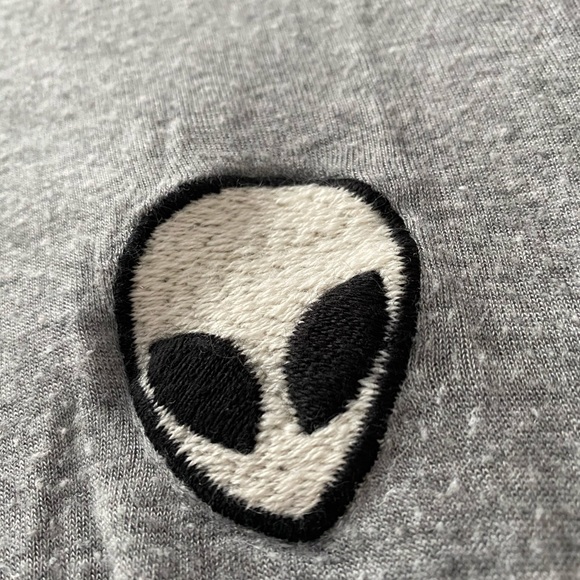 two alien shirts - Picture 2 of 6